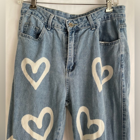 Kids Light Wash Denim w/ Bleached Hearts Design Wide Leg, size L - Picture 3 of 10